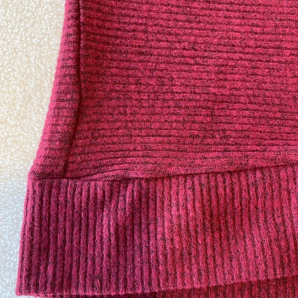 NWT Super Soft Ribbed Sweater - Picture 4 of 10